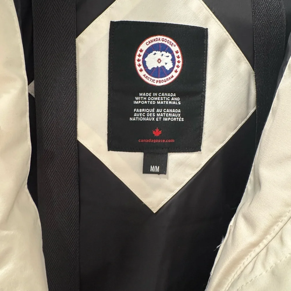 Canada Goose Women's Off-White Hooded Puffer Jacket - Picture 2 of 4